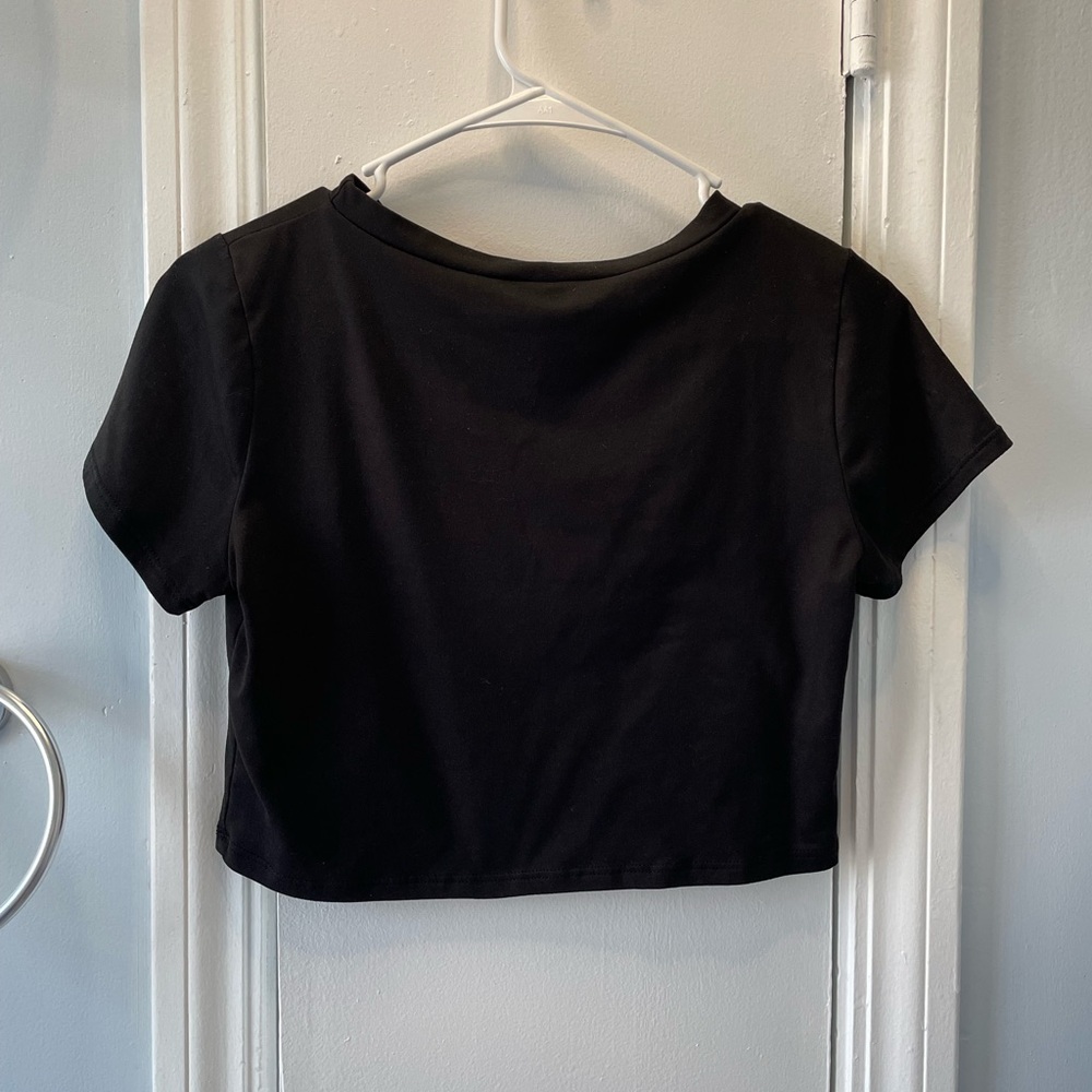 Fashion Nova Black Graphic Crop Top - Picture 2 of 2